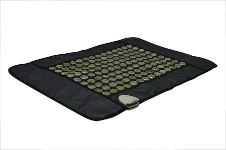 infrared heating pad for pain relief from herniated disc